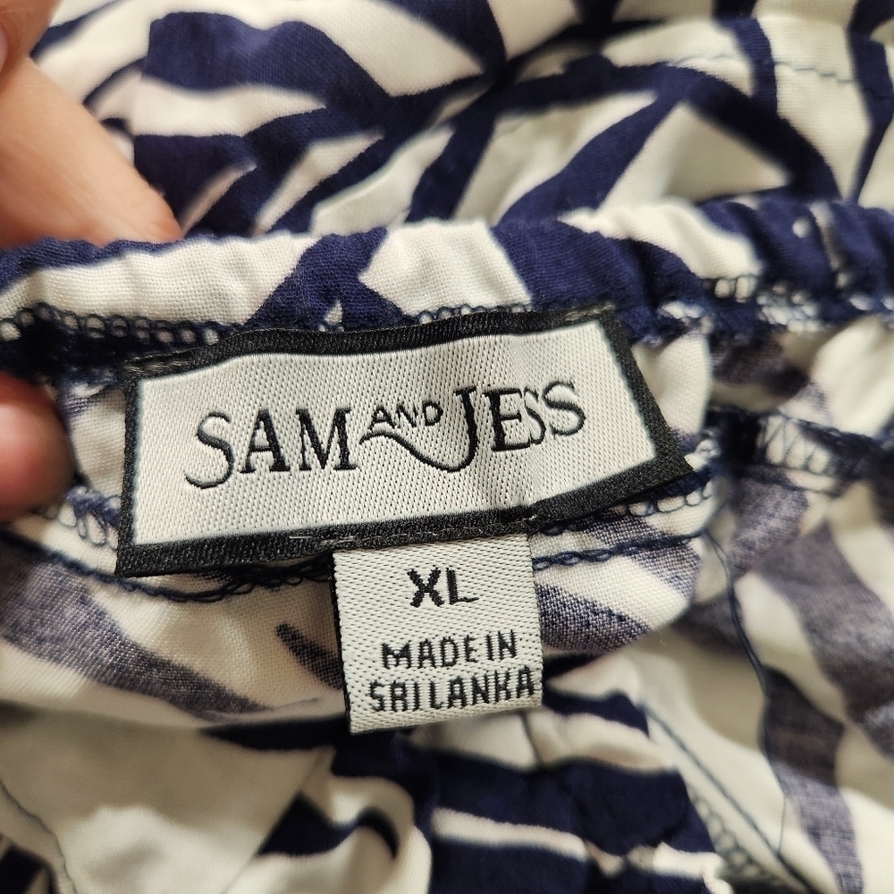 Sam and Jess Ruffle neck short sleeve white navy size XL NWT - Picture 10 of 11